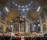 Vatican Basilica Restoration