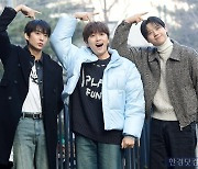 [포토] B1A4, '보고 있으면 기분 좋아지는 세 남자'