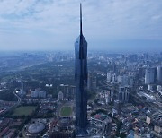 삼성물산, 세계 2위 마천루 완공… 679m 메르데카118