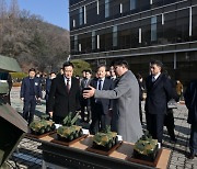 신원식 “북핵 억제 위해 대량응징보복 능력 상시 유지해야”…ADD 방문