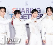 [TD포토] 하이라이트 '사랑해~'