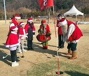 핀란드 산타·엘프 화천산천어축제 깜짝 방문…파크골프도 한판