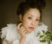 ‘6세 연하♥’ 서정희, 청순미 발산…“모두가 욕하는 줄 알았는데 올해는 먼저 다가겠다”[전문]