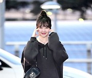 예린, '볼하트 출국 인사' [사진]