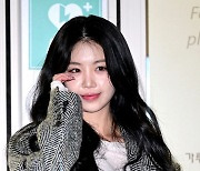 서수진, '출국길 볼하트' [사진]