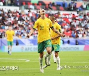 '어바인 결승골' 호주, 2-0으로 인도 꺾고 아시안컵 1차전 승리