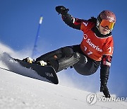 SWITZERLAND SNOW BOARDING