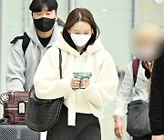 윤아, 공항 여신 아우라 [포토엔HD]