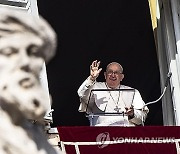 VATICAN POPE ANGELUS