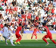 '이강인 멀티골' 클린스만호, 바레인에 3-1로 승리