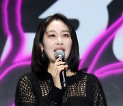 신아영, 엔믹스 쇼케이스 MC로 인사