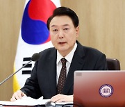 尹대통령 “북한 정권, 반민족·반역사적 집단 자인”