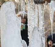 수요일 오전 사이 추위 대부분 풀려…오후 수도권 비[내일날씨]