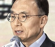 닥터둠 김영익 “올해 코스피 3000 넘긴 어려운 이유는”