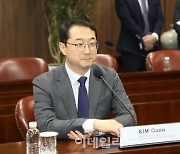 [포토]인사말하는 김건 외교부 한반도평화교섭본부장