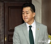 임상준 환경차관 "통합환경허가제도로 반도체 메가클러스터 지원"