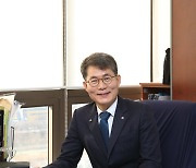 [2024 고객이 가장 추천하는 브랜드 대상] 전문 손해사정 법인으로 철탑산업훈장도 받아