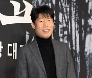 유해진 ‘부드러운 미소’