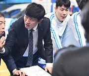 [경기 후] 강혁 한국가스공사 감독대행, “준비했던 부분이 잘 됐다” … 송영진 KT 감독, “관리가 잘못된 것이 패인인 것 같다”