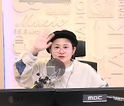 김신영 "일하기 싫을 때 나를 일으키는 건 카드값과 대출금" (정희)