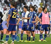 자국민 신뢰 잃은 日 축구... "일방적 자멸, 지는게 당연한 경기"[일본-이라크]