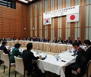 日국민 절반 이상 "한국에 친밀감 느낀다"…중·러엔 반감