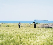 한 달 숙박비 18만원, 오름 걷기가 과제…제주 몰려간 대학생들