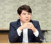 [ET시선] 경호의 위기