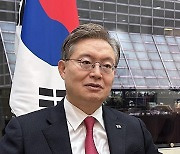 인터뷰 중인 황준국 주유엔 한국대사