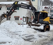 속초 눈 치우기 한창