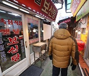 정부, 개식용 종신 전담조직 신설…업계와는 여전히 평행선