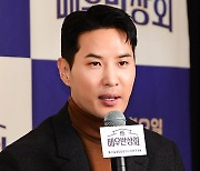 [포토] 김지석, 연기와 예능 다 잡아