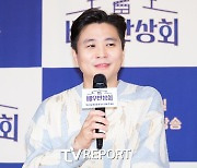 [T포토] '배우반상회' CP 손창우