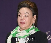 김수미, 子와 함께 횡령혐의로 피소..."며느리 거마비도 회삿돈 처리" 주장