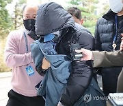 검찰, 이선균 협박해 금품 갈취한 전직 배우·유흥업소 여실장 기소