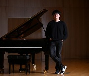 [Rising Virtuosos] 'Nerd' pianist Kim Jun-hyung unveils artistic vision at Kumho