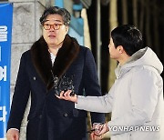 1년만에 보석 석방된 쌍방울 김성태 "성실히 재판에 임할 것"