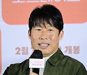 유해진, 동물과 교감도 척척[포토엔HD]