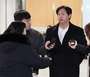 `김하성·류현진 협박` 혐의 7억원 뜯어낸 임혜동…오늘밤 구속기로