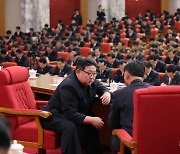 답 없는 北 경제…김정은 “지방에 생필품조차 제공못해” 탄식