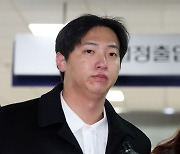 영장실질심사 출석하는 전 야구선수 임혜동