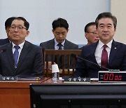 부산경찰청장 “李 습격범 신상 비공개, ‘중대성 미흡’ 거론돼”