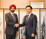 한국 찾은 세계은행 총재 "지속가능한 미래 위해 인구증가 필요"