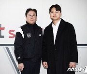 주권 KT 남는다…2+2년 최대 16억원에 FA 계약 체결