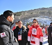 [강원2024 현장] 김진태 지사, 정선서 경기장 점검 및 의료진·자원봉사자 격려