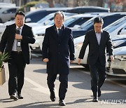 배현진 의원 병문안 온 한오섭 정무수석