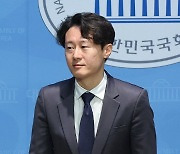 '사법농단' 무죄에 최초 고발 이탄희 "양승태 수족, 귀신의 지시 받았나"