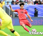 '이 장면은 좋았다' 프랑스 매체, "PSG 공격수의 사랑스러운 프리킥!" 이강인 킥 '극찬'