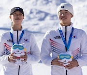 [청소년올림픽] 한국, 프리스타일스키 모굴 혼성팀 은메달