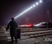 CHINA-HUBEI-ROUTE INSPECTION TRAIN-SPRING FESTIVAL TRAVEL RUSH (CN)